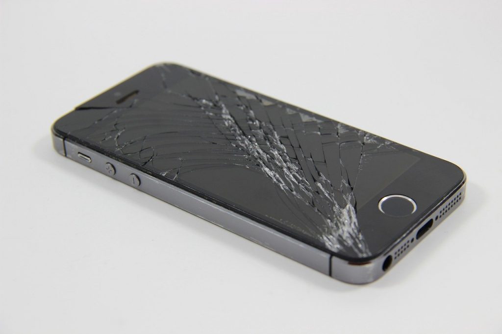 cracked iphone screen repair
