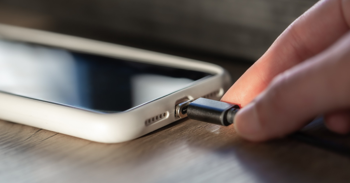 How to Take Care of Your Phone Battery: Myths, Tips & Replacements in Singapore